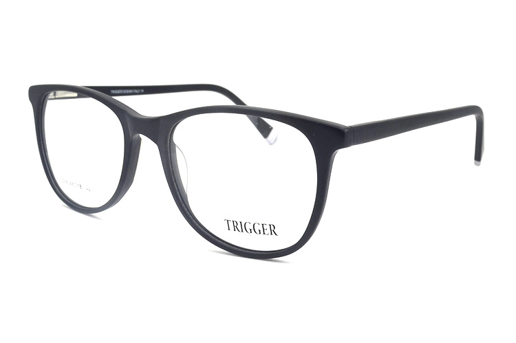 TRG 10006 MT BLK ANGLE.jpg